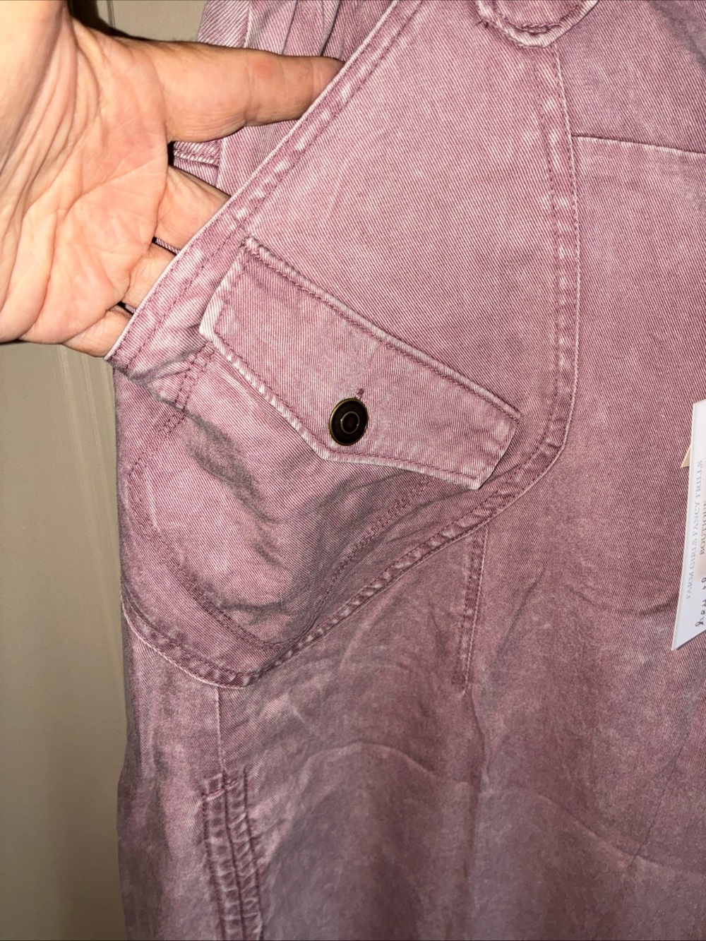 Blue Velvet Mauve Capri Pants - Picture 3 of 10